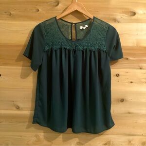 August Mist (Stitch Fix) green lace trimmed blouse